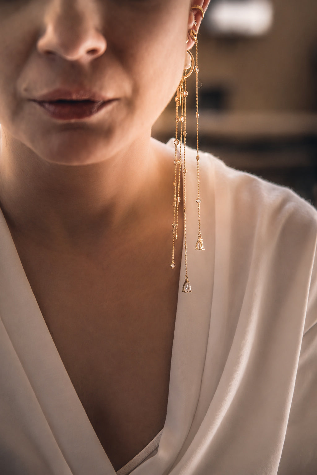 VALERIA-Zirkon Zincirli Earcuff