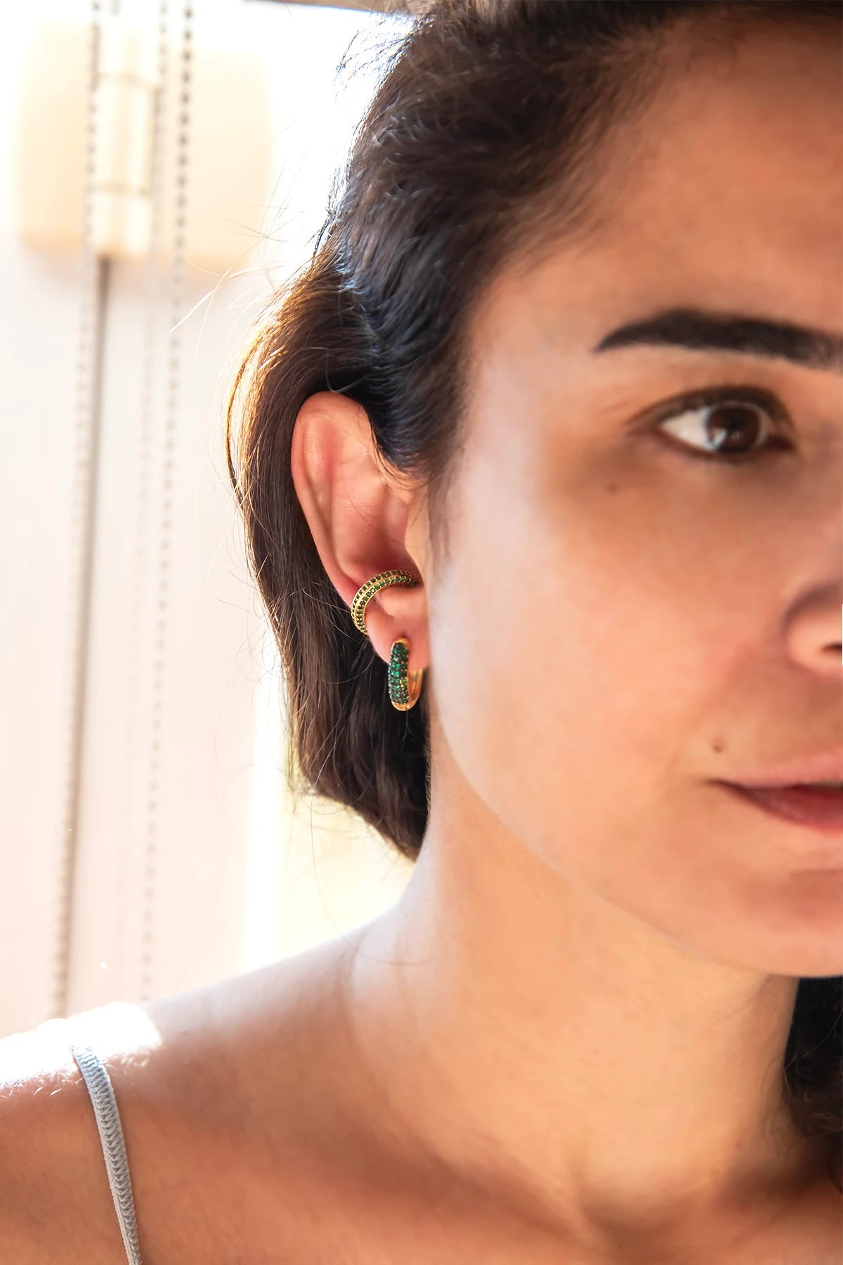 STONY EMERALD - Zirkon Earcuff