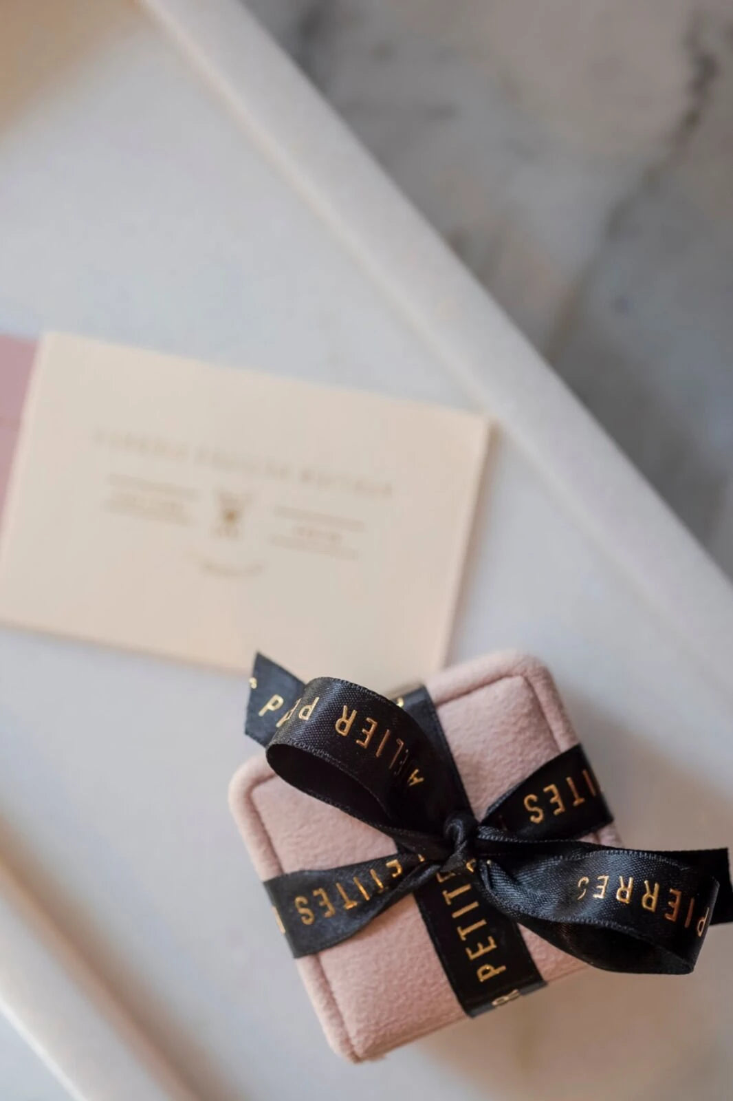 HUG THE STAR - Pırlanta Yıldız Earcuff